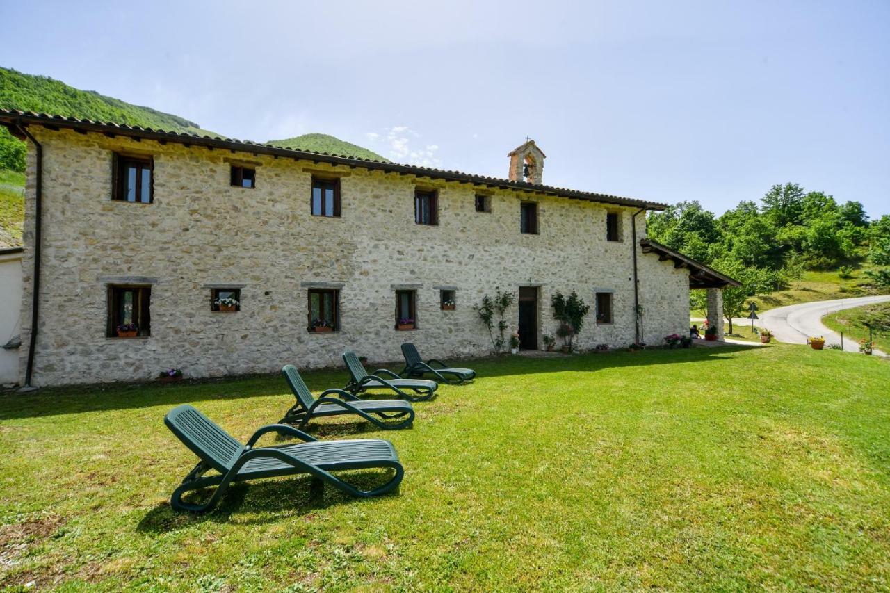 فيلا Agriturismo La Valle Dei Bronzetti كاشا المظهر الخارجي الصورة